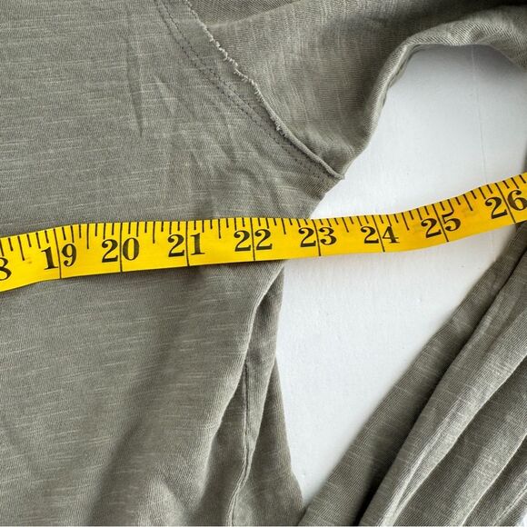 Free People Washed Army Green Arden Tee Size Medium NWOT - Picture 4 of 6